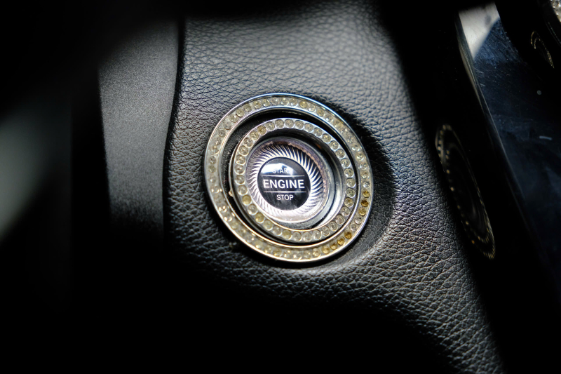 𝐌𝐞𝐫𝐜𝐞𝐝𝐞𝐬 𝐁𝐞𝐧𝐳 𝐂𝟏𝟖𝟎 𝟐𝟎𝟐𝟎 (Đ𝐨̉/𝐧𝐨̣̂𝐢 𝐭𝐡𝐚̂́𝐭 đ𝐞𝐧)