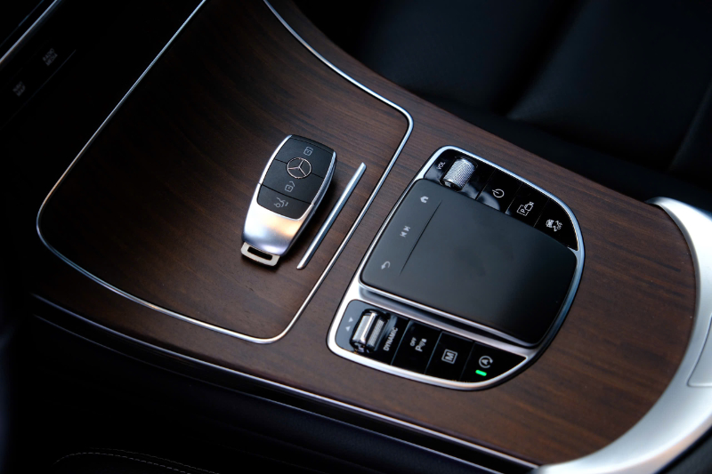 𝐌𝐞𝐫𝐜𝐞𝐝𝐞𝐬 𝐁𝐞𝐧𝐳 𝐆𝐋𝐂𝟐𝟎𝟎 𝟒𝐦𝐚𝐭𝐢𝐜 𝟐𝟎𝟐𝟐 (𝐕𝟏 - 𝐗𝐚𝐧𝐡 | 𝐧𝐨̣̂𝐢 𝐭𝐡𝐚̂́𝐭 đ𝐞𝐧)