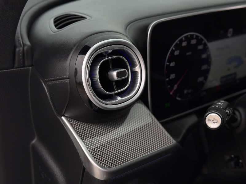 𝐌𝐞𝐫𝐜𝐞𝐝𝐞𝐬 𝐁𝐞𝐧𝐳 𝐆𝐋𝐂𝟑𝟎𝟎 𝟒𝐦𝐚𝐭𝐢𝐜 𝟐𝟎𝟐𝟑 (𝐓𝐫𝐚̆́𝐧𝐠/𝐧𝐨̣̂𝐢 𝐭𝐡𝐚̂́𝐭 đ𝐞𝐧)