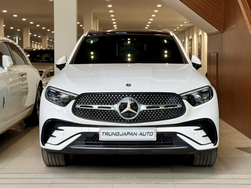 𝐌𝐞𝐫𝐜𝐞𝐝𝐞𝐬 𝐁𝐞𝐧𝐳 𝐆𝐋𝐂𝟑𝟎𝟎 𝟒𝐦𝐚𝐭𝐢𝐜 𝟐𝟎𝟐𝟑 (𝐓𝐫𝐚̆́𝐧𝐠/𝐧𝐨̣̂𝐢 𝐭𝐡𝐚̂́𝐭 đ𝐞𝐧)