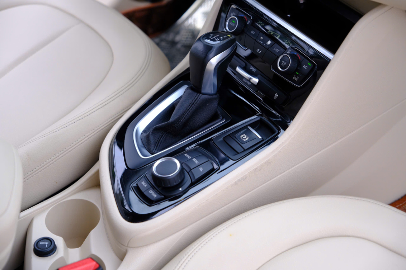 𝐁𝐌𝐖 𝟐 𝐒𝐞𝐫𝐢𝐞𝐬 𝟐𝟏𝟖𝐢 𝐀𝐜𝐭𝐢𝐯𝐞 𝐓𝐨𝐮𝐫𝐞𝐫 - 𝟐𝟎𝟏𝟗  (𝐓𝐫𝐚̆́𝐧𝐠 | 𝐍𝐨̣̂𝐢 𝐭𝐡𝐚̂́𝐭 𝐊𝐞𝐦)