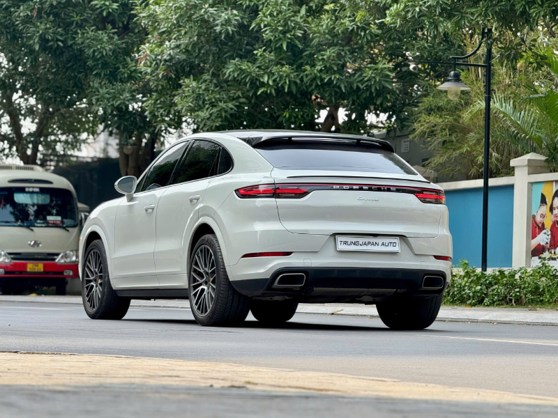 𝐏𝐨𝐫𝐬𝐜𝐡𝐞 𝐂𝐚𝐲𝐞𝐧𝐧𝐞 𝐂𝐨𝐮𝐩𝐞 𝟐𝟎𝟐𝟎 (𝐍𝐡𝐚̣̂𝐩 𝐌𝐲̃, Đ𝐚̆𝐧𝐠 𝐤𝐲́ 𝟐𝟎𝟐𝟏)