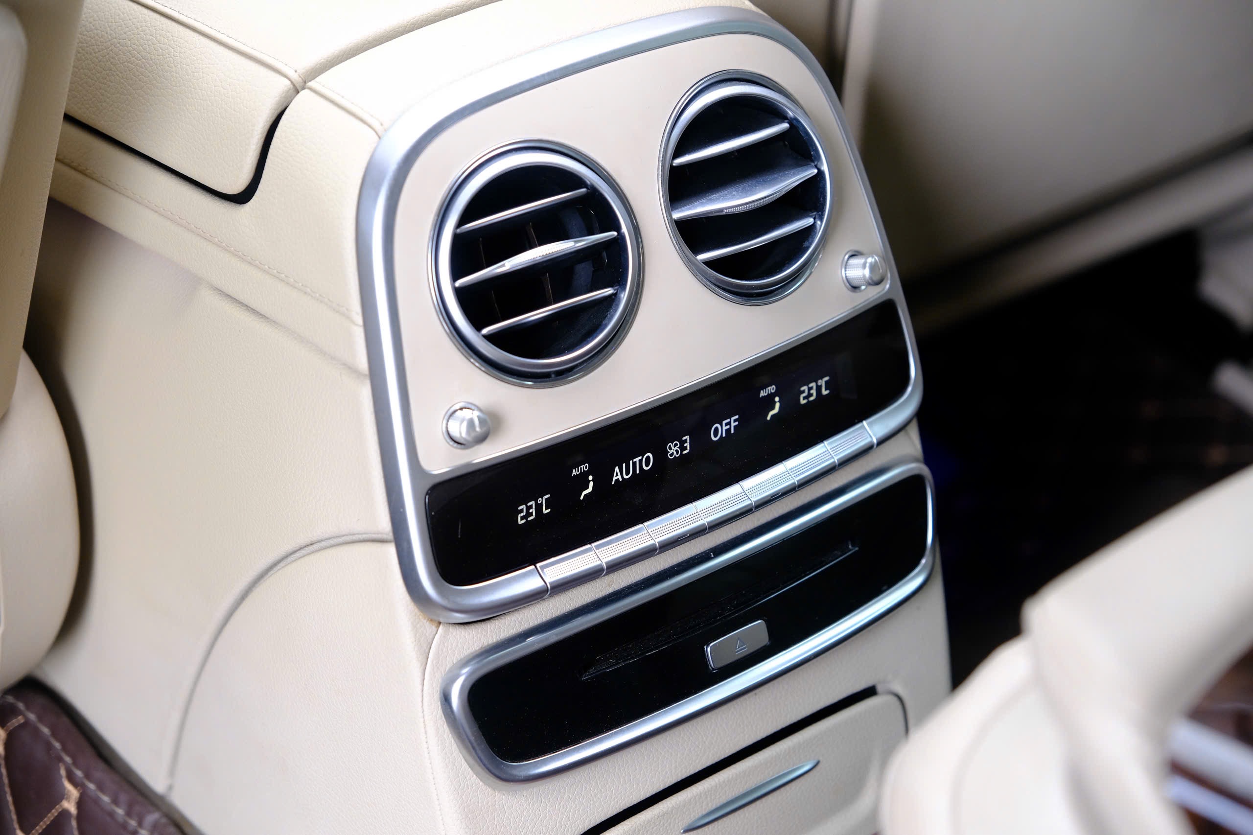 𝐌𝐞𝐫𝐜𝐞𝐝𝐞𝐬 𝐁𝐞𝐧𝐳 𝐒𝟒𝟎𝟎𝐋 𝟐𝟎𝟏𝟒 (Đ𝐞𝐧/𝐧𝐨̣̂𝐢 𝐭𝐡𝐚̂́𝐭 𝐤𝐞𝐦)