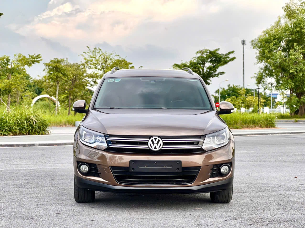 𝐕𝐨𝐥𝐤𝐬𝐰𝐚𝐠𝐞𝐧 𝐓𝐢𝐠𝐮𝐚𝐧 𝟐.𝟎 𝟐𝟎𝟏𝟒 (𝐍𝐚̂𝐮 | 𝐍𝐨̣̂𝐢 𝐭𝐡𝐚̂́𝐭 đ𝐞𝐧)