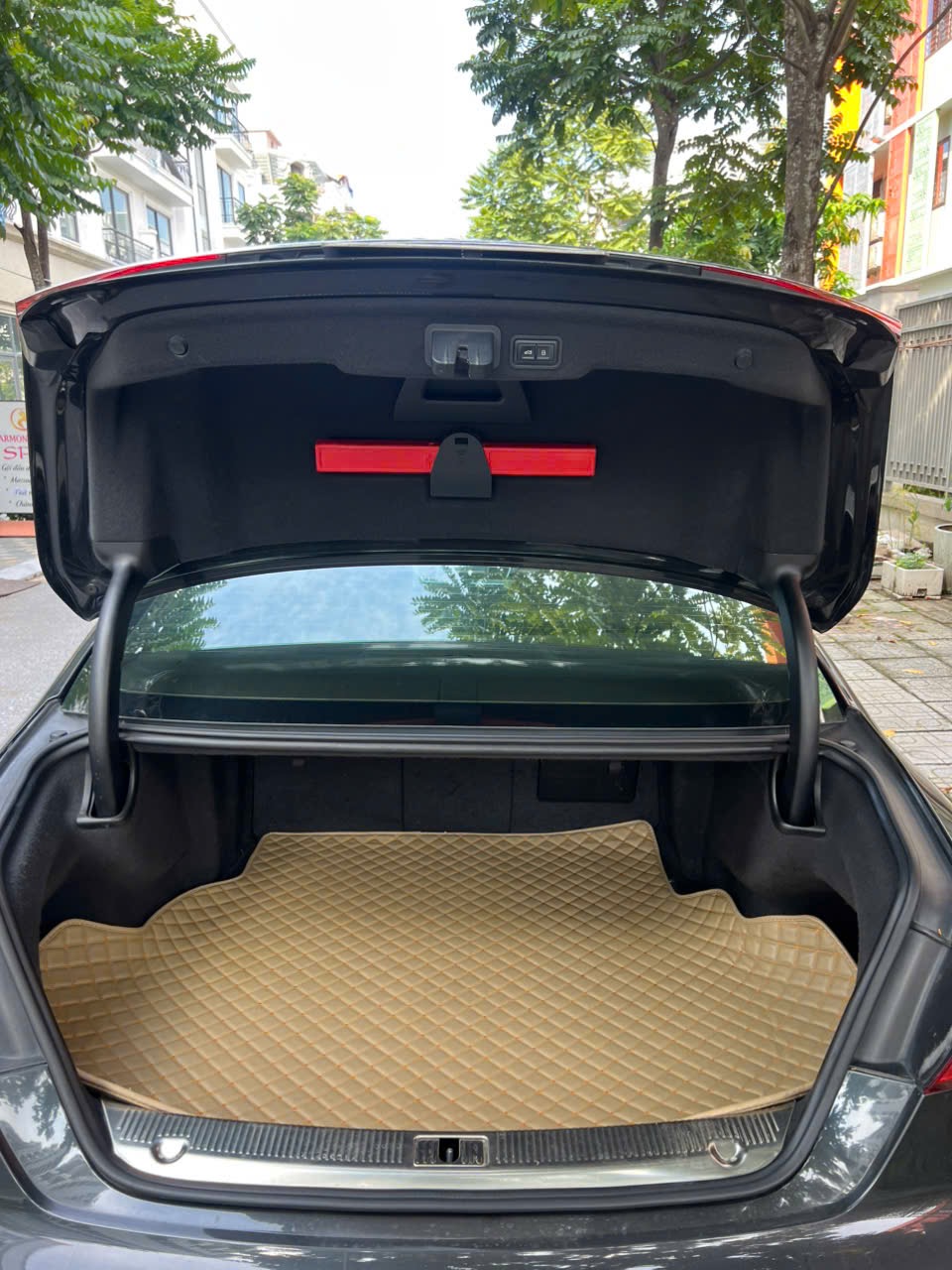 𝐀𝐮𝐝𝐢 𝐀𝟖𝐋 𝟐𝟎𝟏𝟒 (Đ𝐞𝐧 | 𝐍𝐨̣̂𝐢 𝐭𝐡𝐚̂́𝐭 𝐤𝐞𝐦)