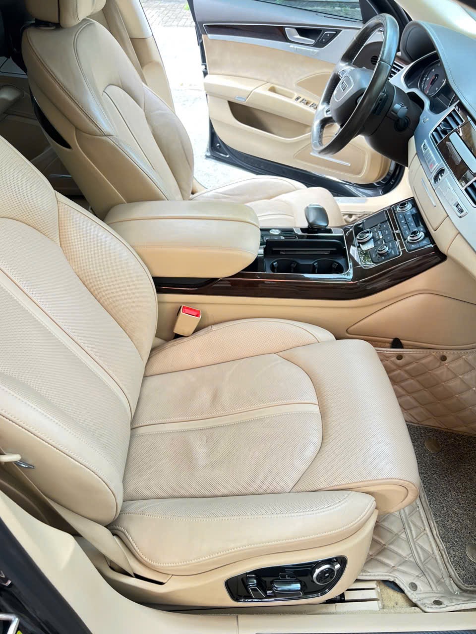 𝐀𝐮𝐝𝐢 𝐀𝟖𝐋 𝟐𝟎𝟏𝟒 (Đ𝐞𝐧 | 𝐍𝐨̣̂𝐢 𝐭𝐡𝐚̂́𝐭 𝐤𝐞𝐦)