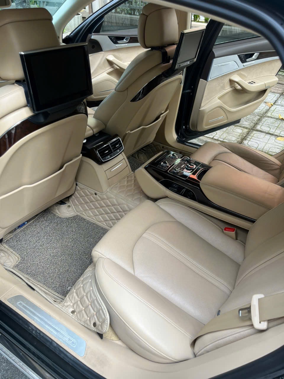 𝐀𝐮𝐝𝐢 𝐀𝟖𝐋 𝟐𝟎𝟏𝟒 (Đ𝐞𝐧 | 𝐍𝐨̣̂𝐢 𝐭𝐡𝐚̂́𝐭 𝐤𝐞𝐦)