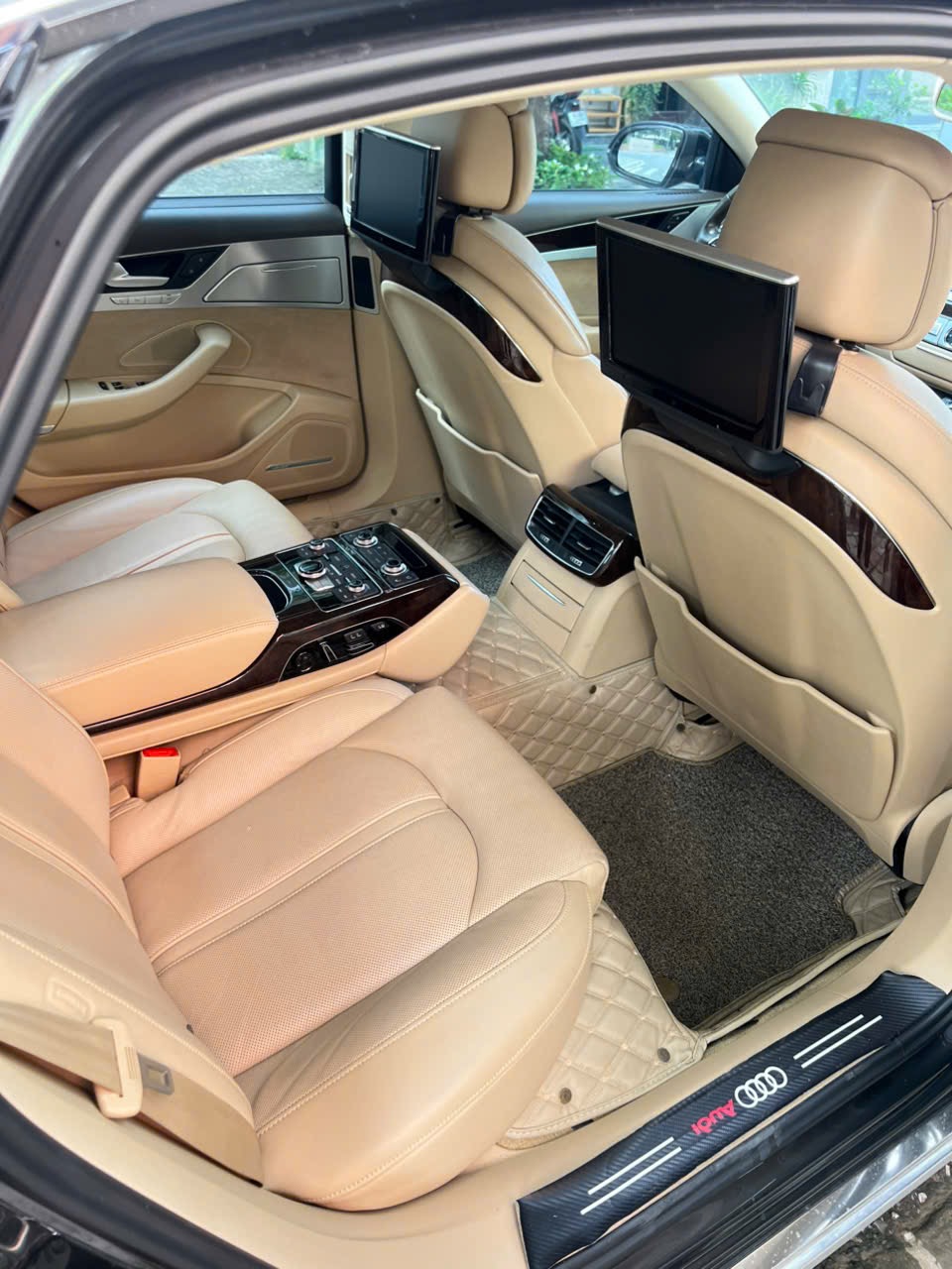 𝐀𝐮𝐝𝐢 𝐀𝟖𝐋 𝟐𝟎𝟏𝟒 (Đ𝐞𝐧 | 𝐍𝐨̣̂𝐢 𝐭𝐡𝐚̂́𝐭 𝐤𝐞𝐦)