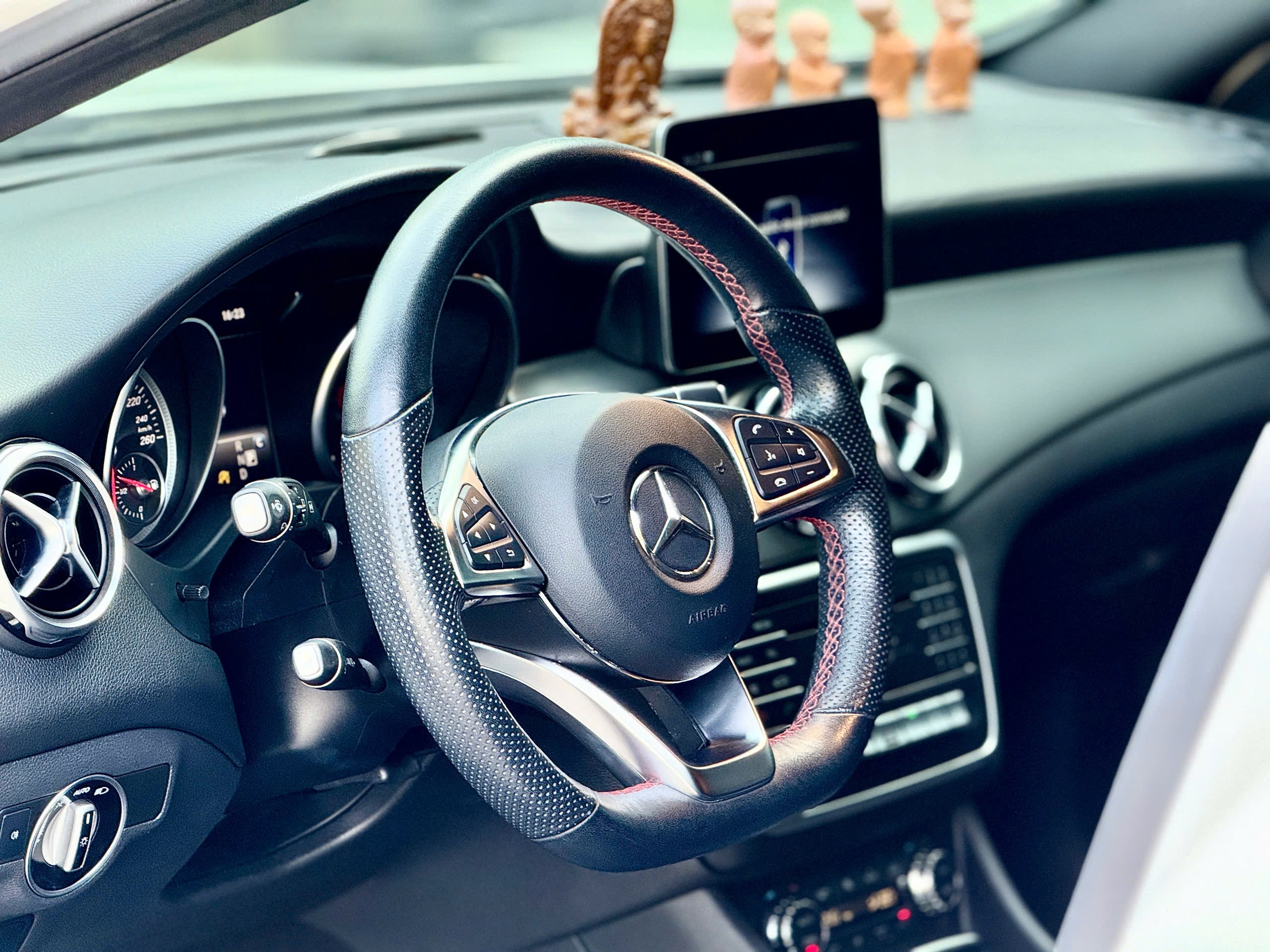 𝐌𝐞𝐫𝐜𝐞𝐝𝐞𝐬 𝐁𝐞𝐧𝐳 𝐆𝐋𝐀𝟐𝟓𝟎 𝟒𝐦𝐚𝐭𝐢𝐜 𝟐𝟎𝟏𝟗 (𝐓𝐫𝐚̆́𝐧𝐠 | 𝐧𝐨̣̂𝐢 𝐭𝐡𝐚̂́𝐭 đ𝐞𝐧)