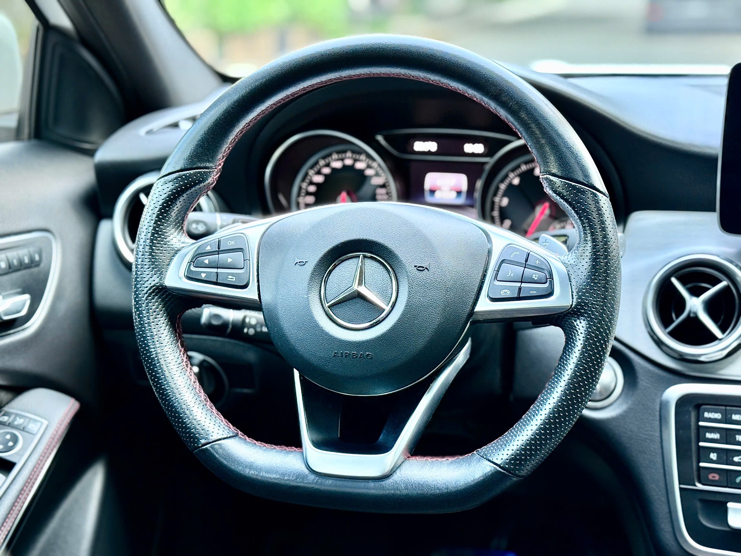 𝐌𝐞𝐫𝐜𝐞𝐝𝐞𝐬 𝐁𝐞𝐧𝐳 𝐆𝐋𝐀𝟐𝟓𝟎 𝟒𝐦𝐚𝐭𝐢𝐜 𝟐𝟎𝟏𝟗 (𝐓𝐫𝐚̆́𝐧𝐠 | 𝐧𝐨̣̂𝐢 𝐭𝐡𝐚̂́𝐭 đ𝐞𝐧)