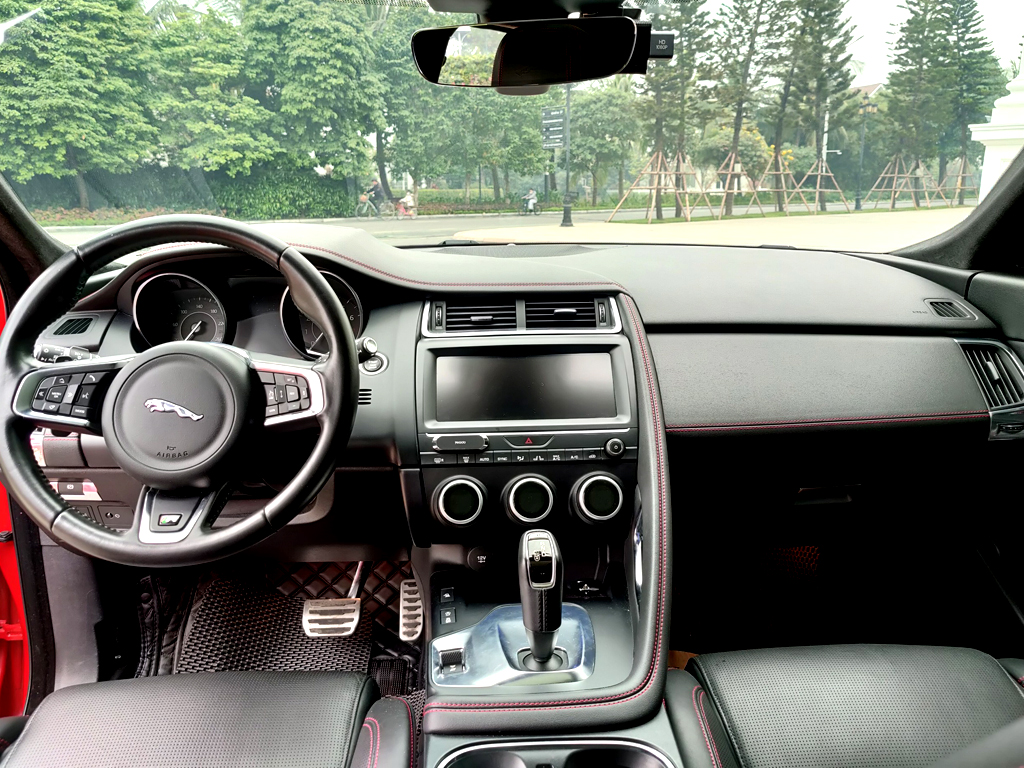 Jaguar E Pace 2017 Đỏ