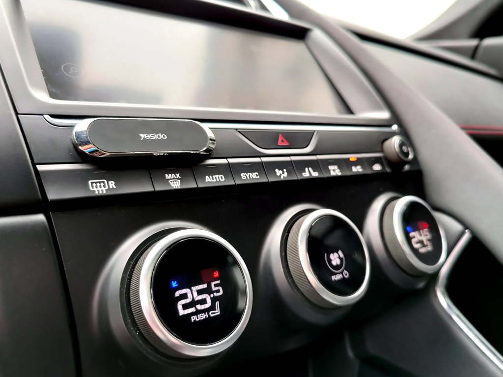 Jaguar E Pace 2017 Đỏ