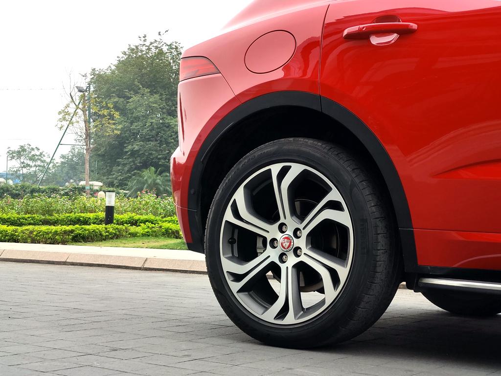 Jaguar E Pace 2017 Đỏ