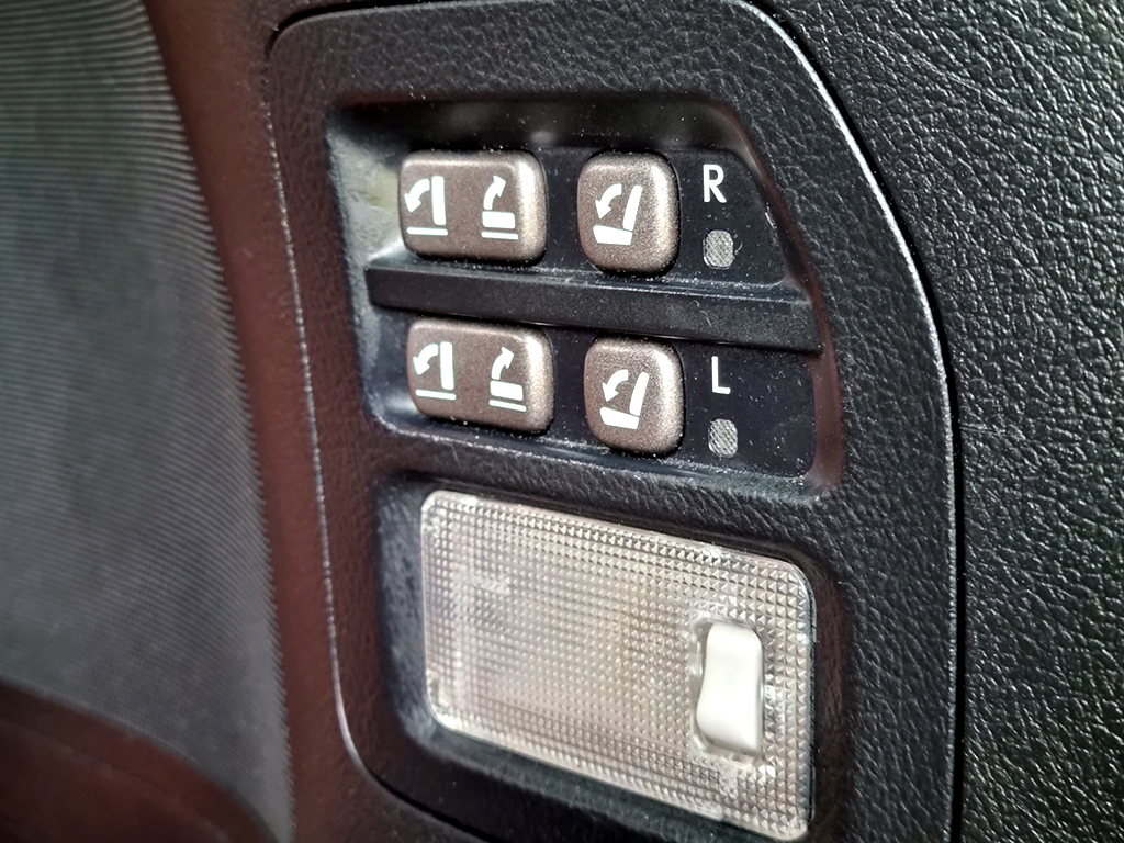 Lexus LX570 2014 Đen