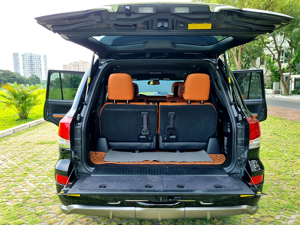 Lexus LX570 2014 Đen