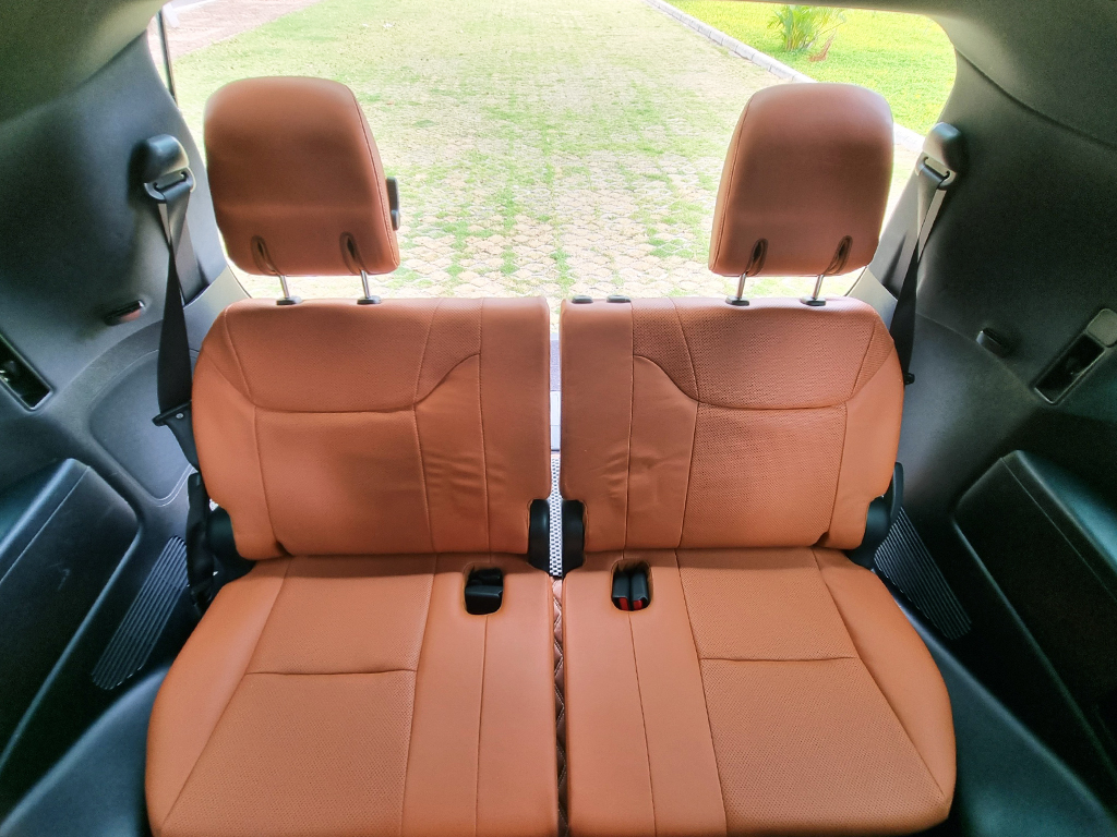 Lexus LX570 2014 Đen