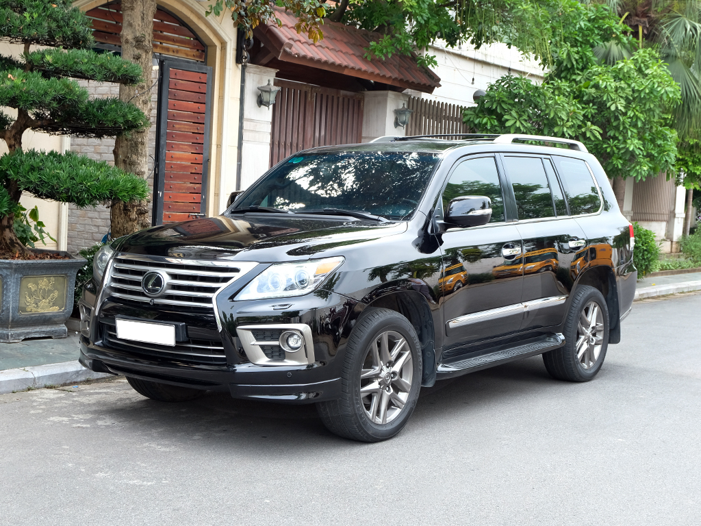 Lexus LX570 2014 Đen