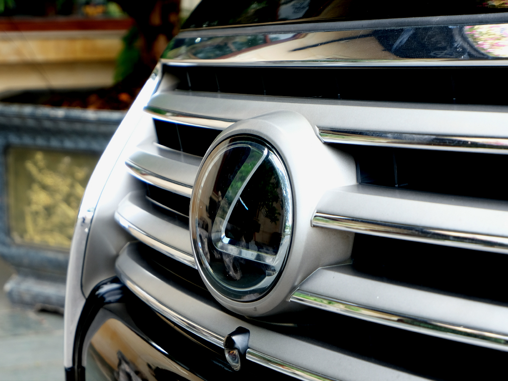 Lexus LX570 2014 Đen