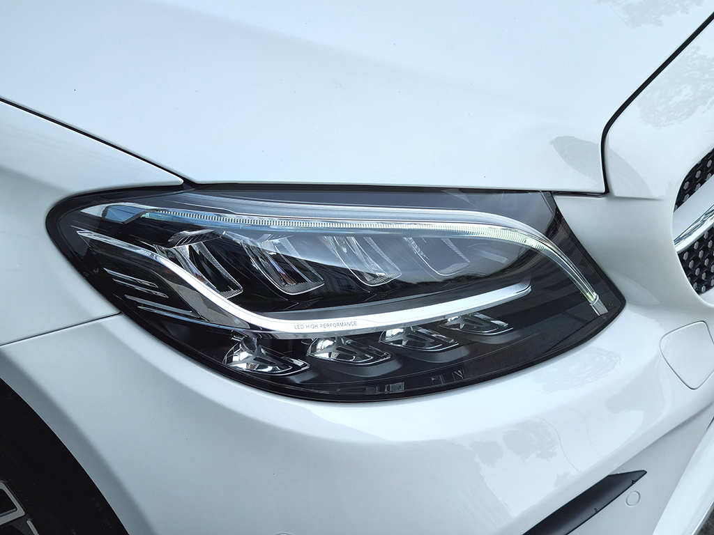 Mercedes C180 AMG 2021