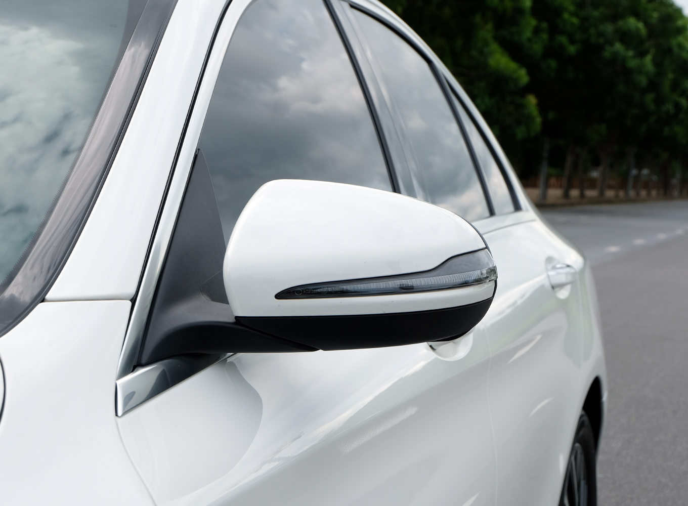 Mercedes C200 2019 Trắng