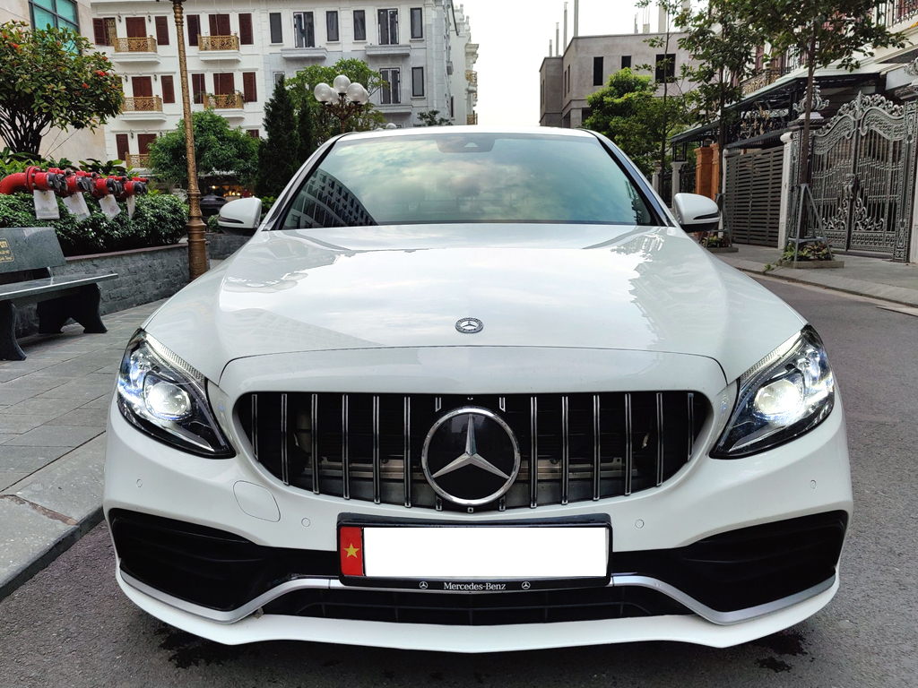 Mercedes C200 Exclusive 2019