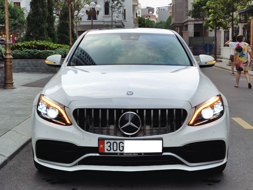 Mercedes C200 Exclusive 2019