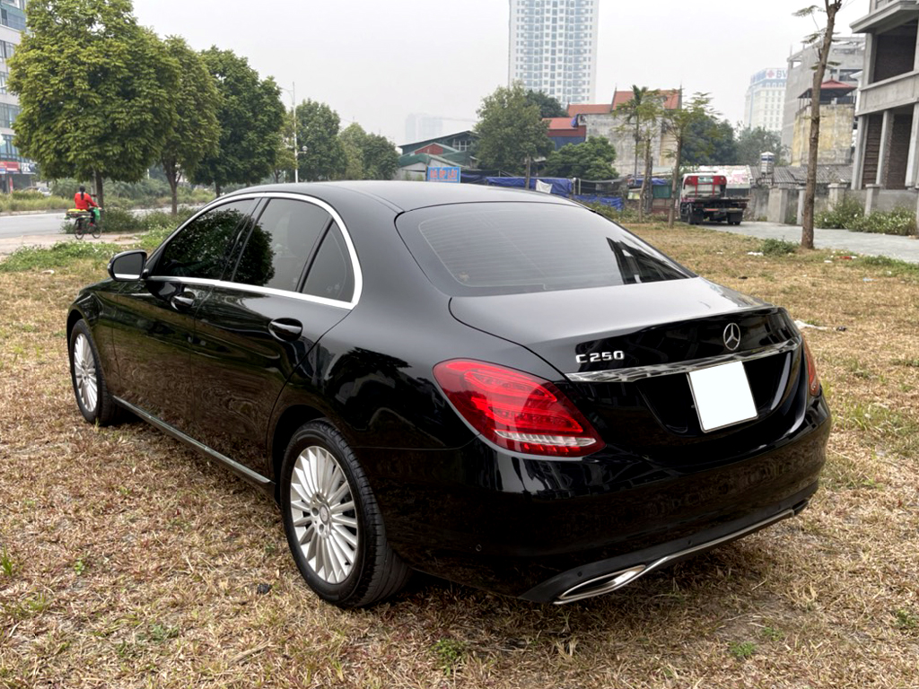 Mercedes C250 EX 2016