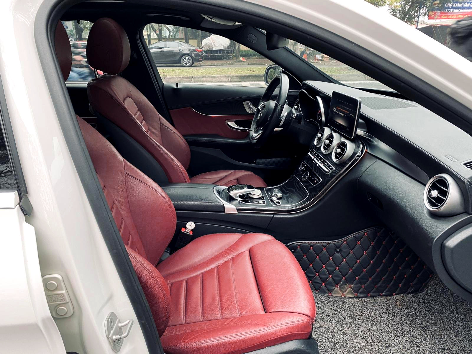 Mercedes C300 AMG 2016