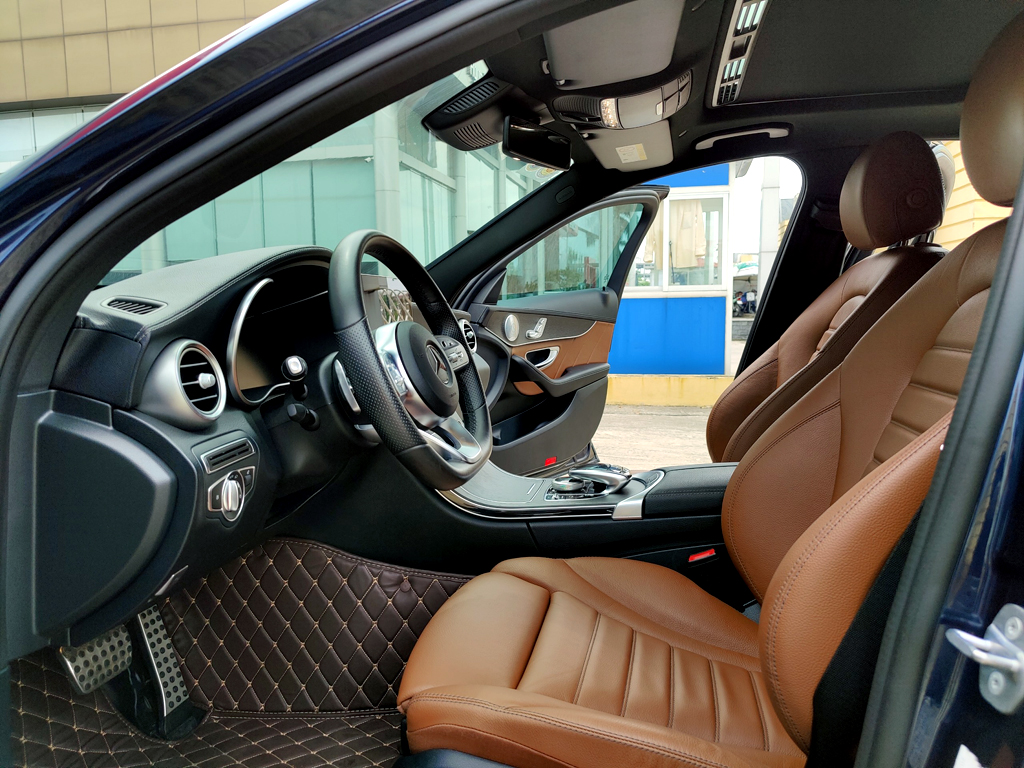 Mercedes C300 AMG 2019