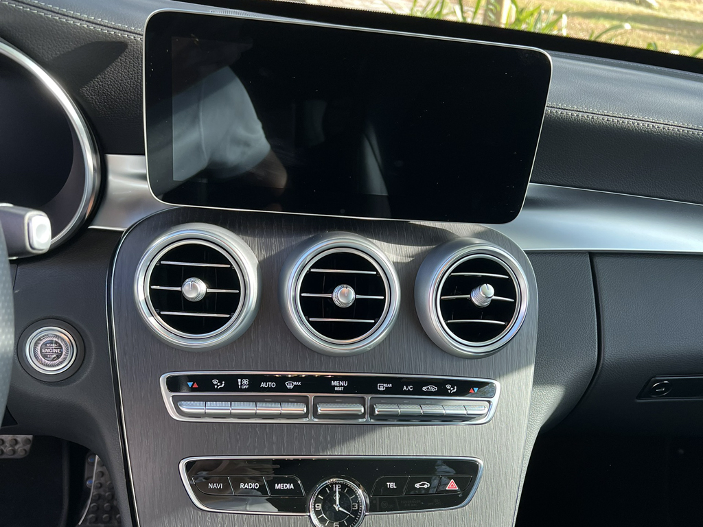 Mercedes C300 2020 Trắng
