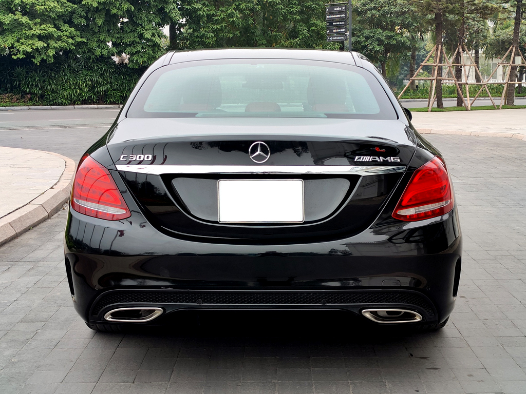 Mercedes C300 AMG 2016