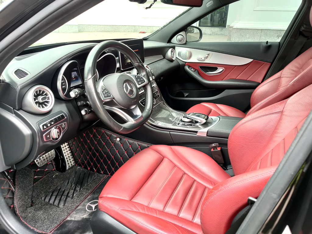 Mercedes C300 AMG 2016
