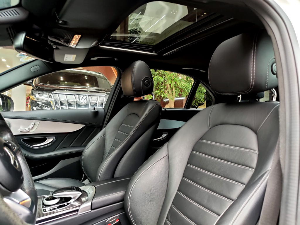 Mercedes C300 AMG 2016