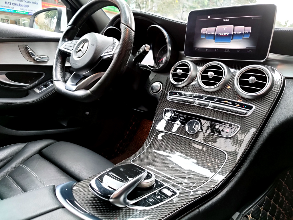 Mercedes C300 AMG 2016