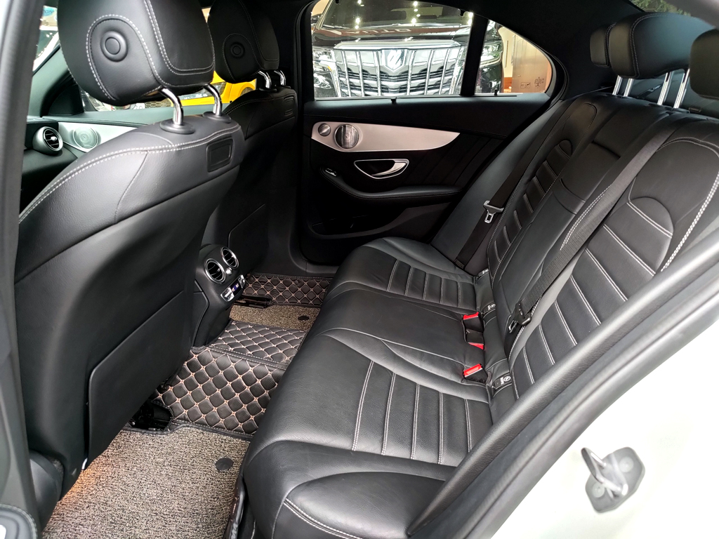 Mercedes C300 AMG 2016