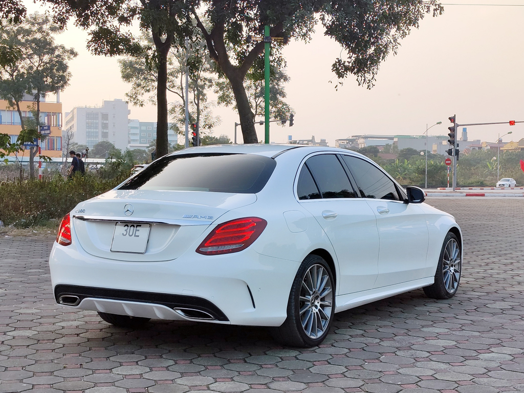 Mercedes C300 AMG 2017
