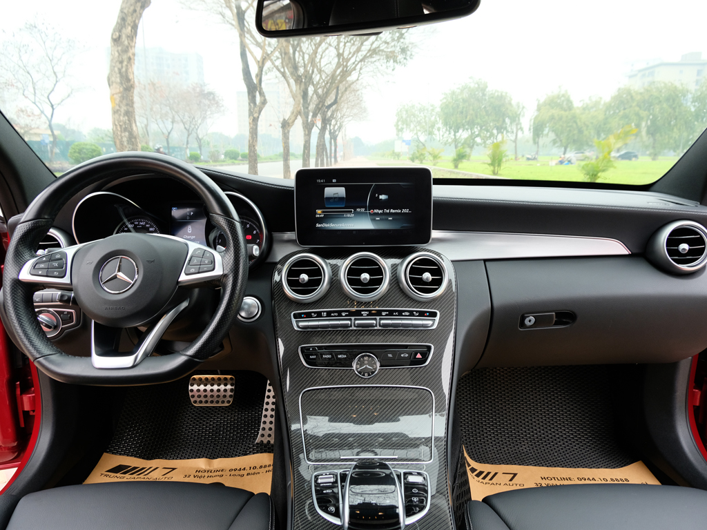 Mercedes C300 AMG 2018