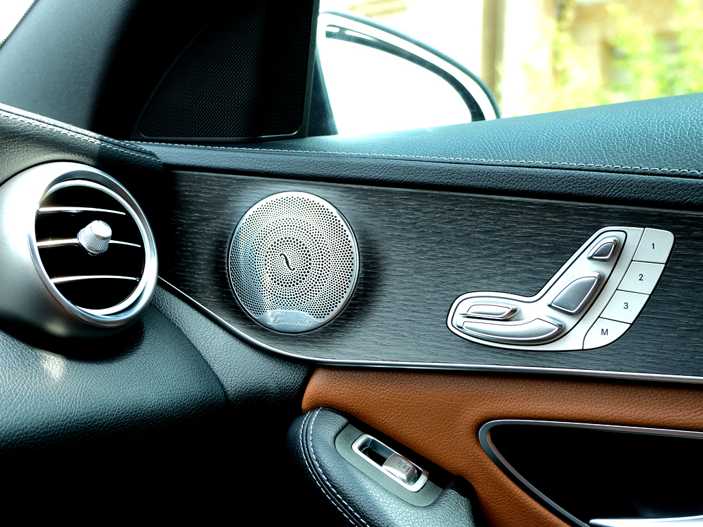 Mercedes C300 2019 Xanh