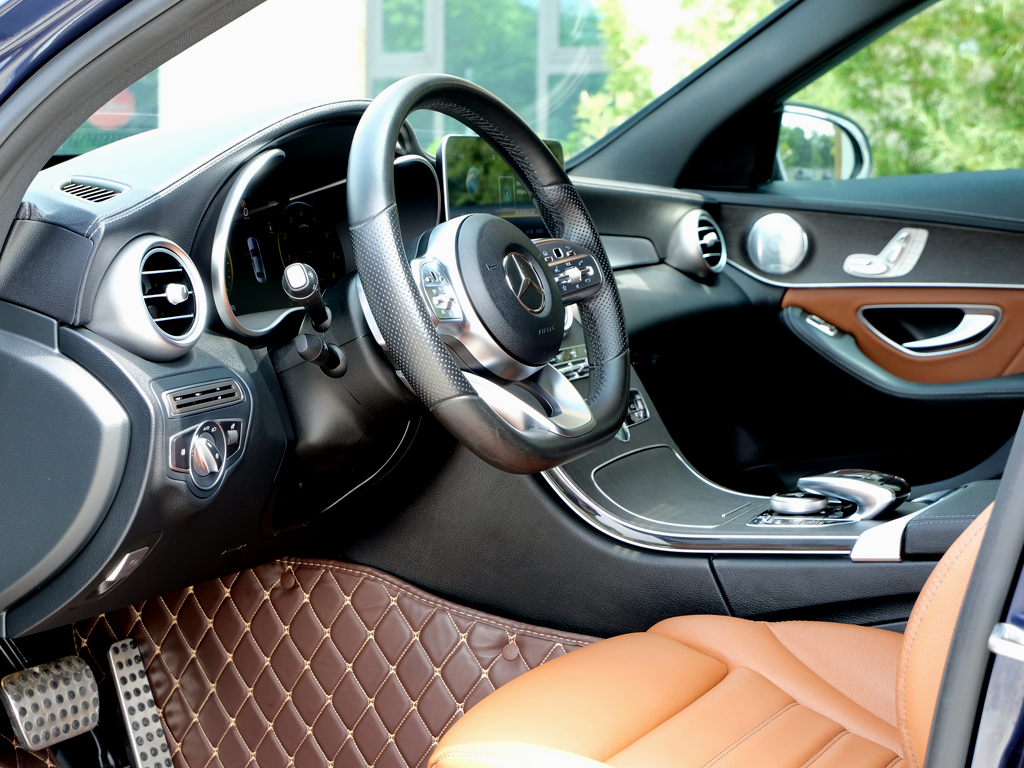 Mercedes C300 2019 Xanh