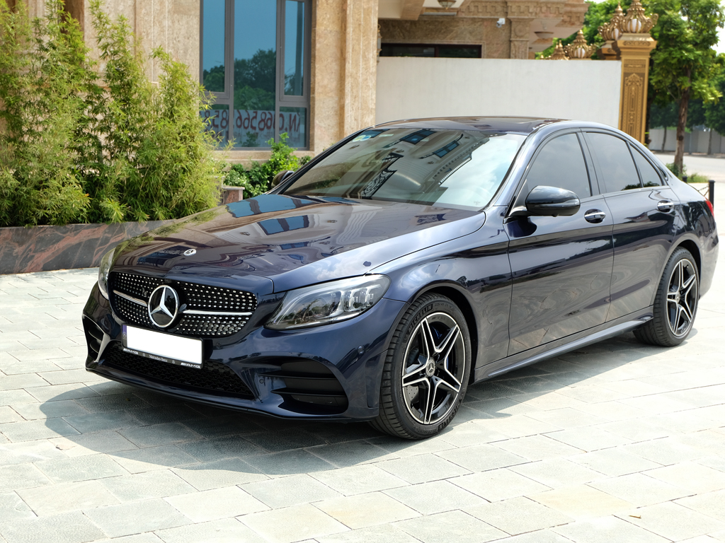 Mercedes C300 2019 Xanh