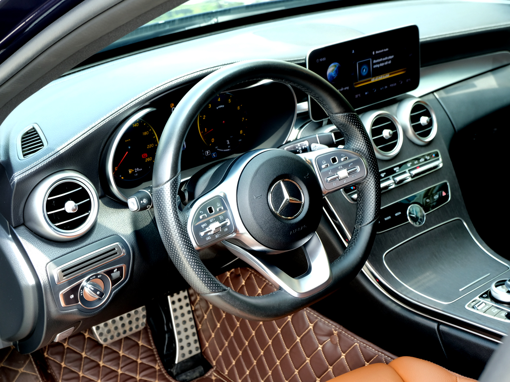 Mercedes C300 2019 Xanh