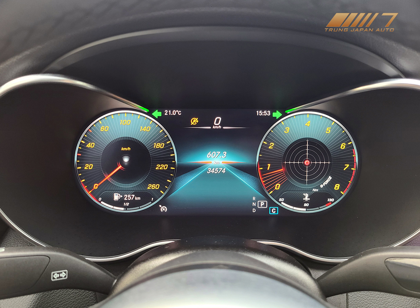 Mercedes C300 AMG 2020 (Màu Xám/nội thất nâu)