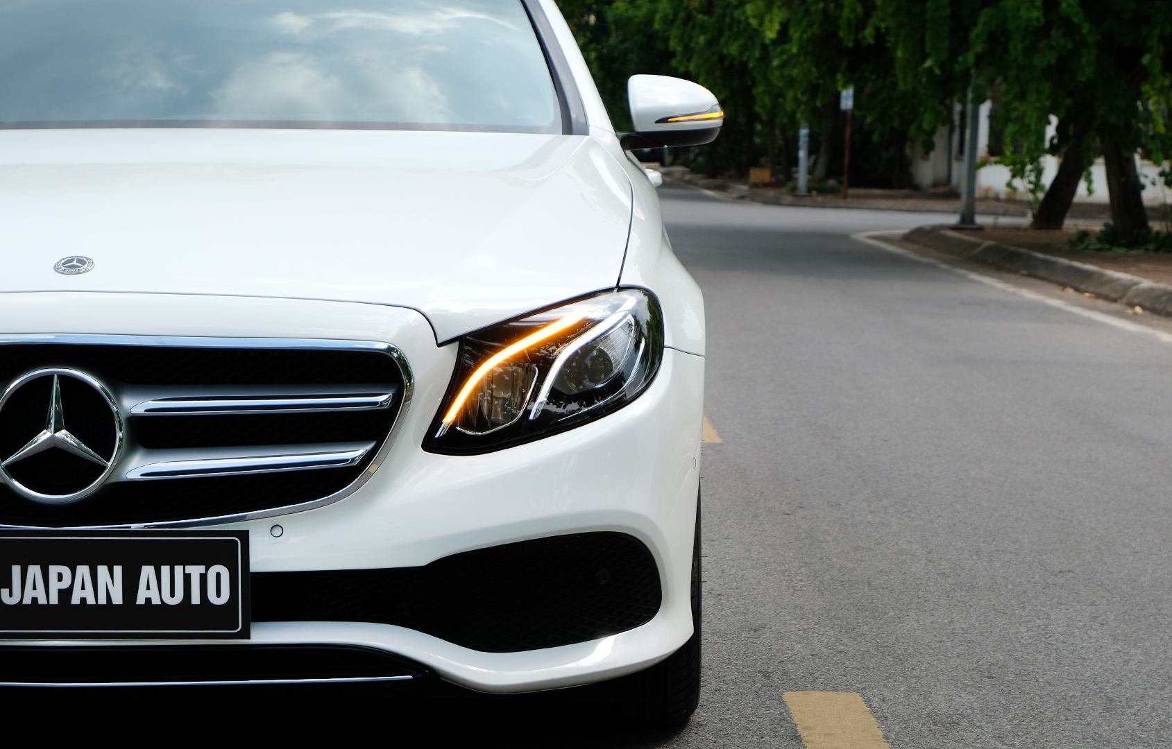 Mercedes E180 2020 Trắng