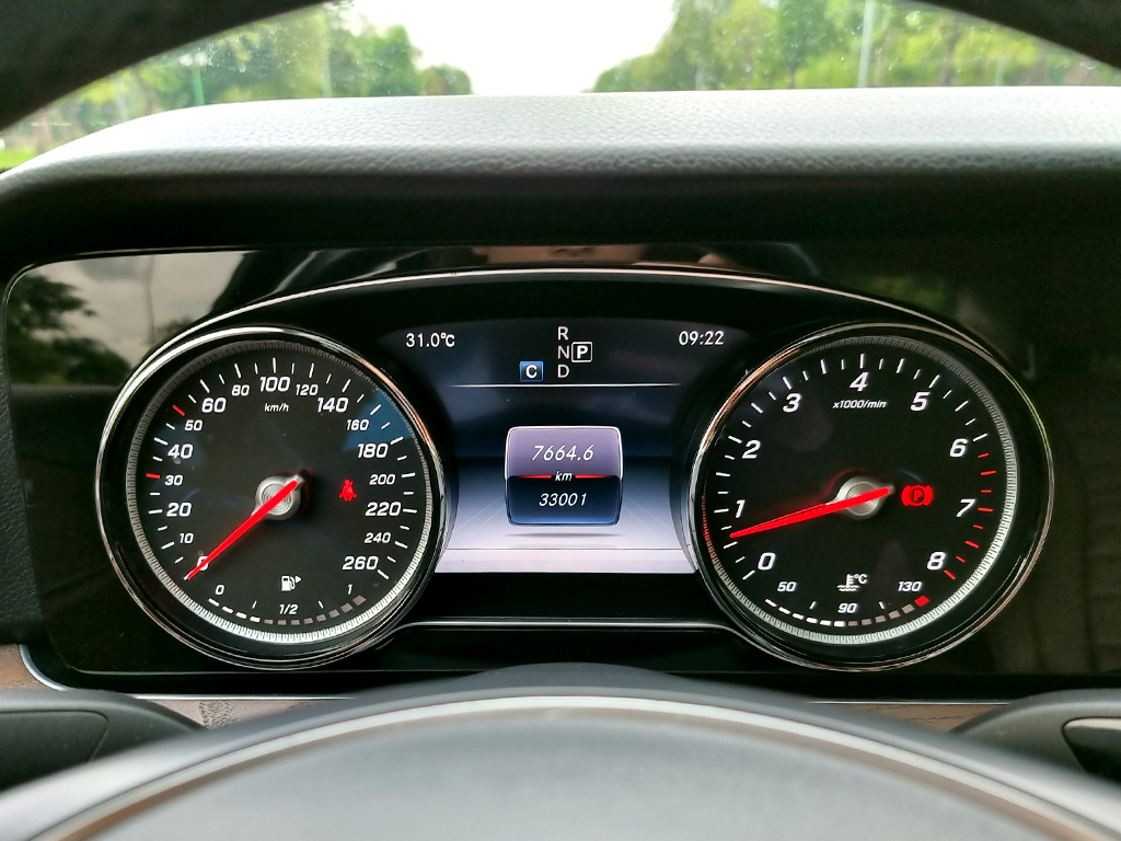 Mercedes E200 2016 Trắng