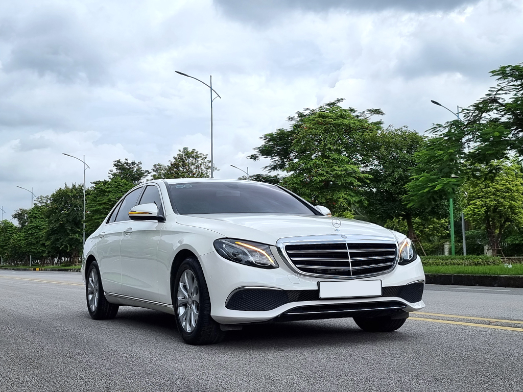 Mercedes E200 2016 Trắng