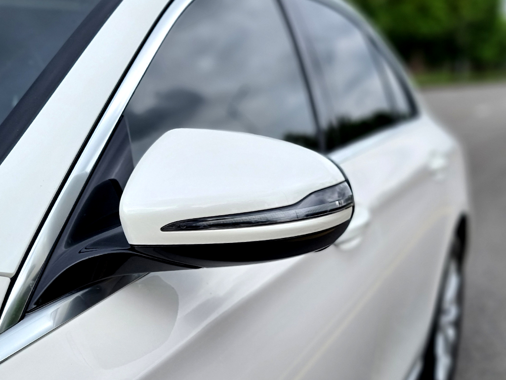 Mercedes E200 2016 Trắng