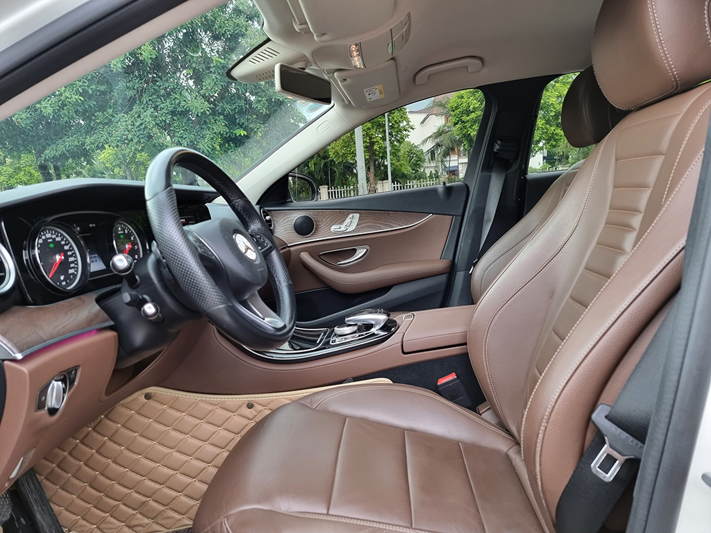 Mercedes E200 2016 Trắng