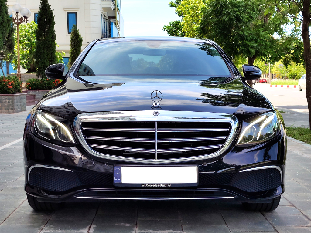 Mercedes E200 2019 Đen