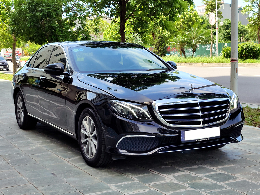Mercedes E200 2019 Đen