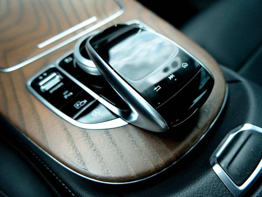 Mercedes E200 2019 Đỏ